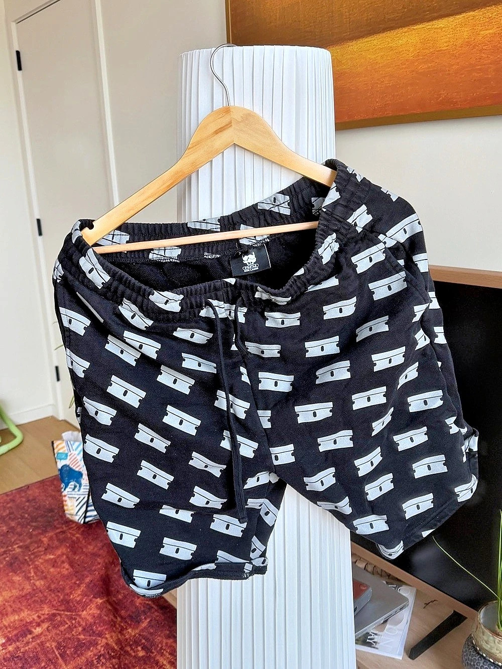 G59 Records $uicideboy$ Black Razorblade Sweat Shorts [Size Large]
